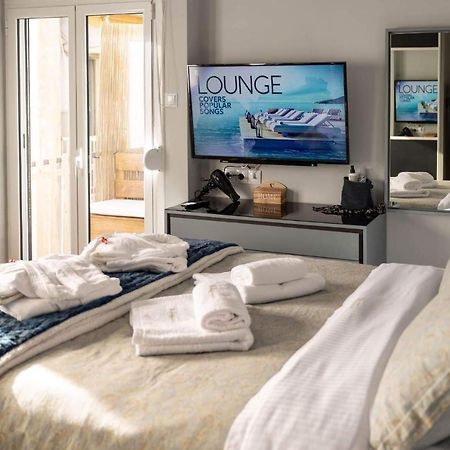 "Elegance" Central Luxury Apartment Pireus Exteriör bild
