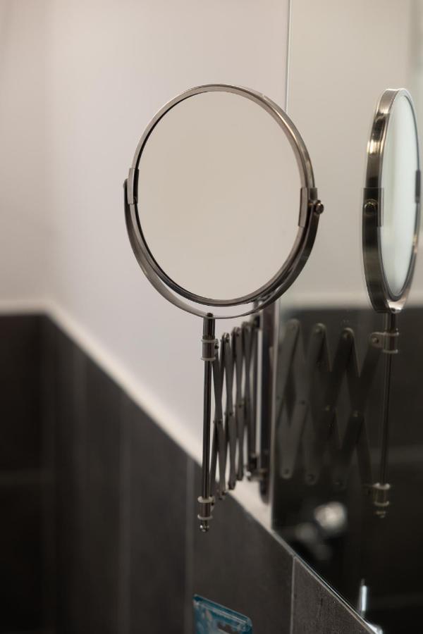 "Elegance" Central Luxury Apartment Pireus Exteriör bild