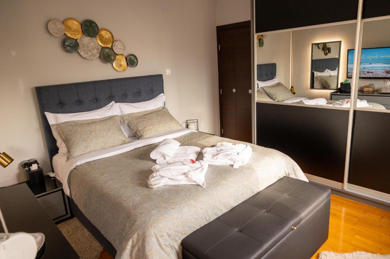"Elegance" Central Luxury Apartment Pireus Exteriör bild